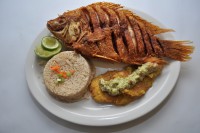 /album/fotogaleria-inicio/mojarra-frita-jpg/